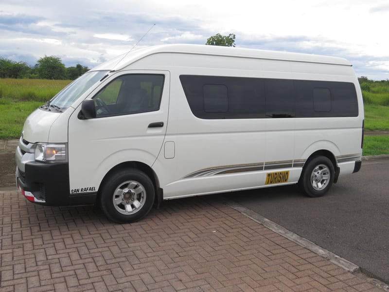 Microbus Hiace 10 Passengers Pacific Tours Costa Rica